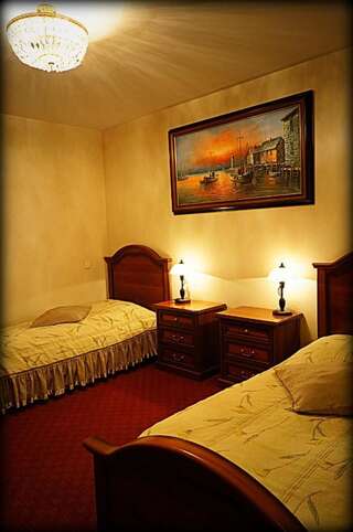Отель Hotel Zaodrze Ополе Стандартный двухместный номер с 2 отдельными кроватями-3
